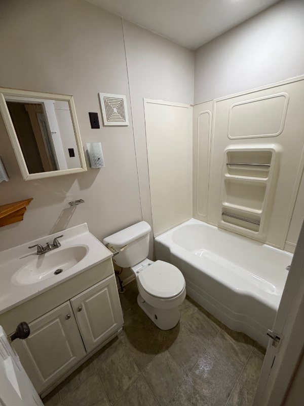 118 Pike St #2 - Photo 6 of 7