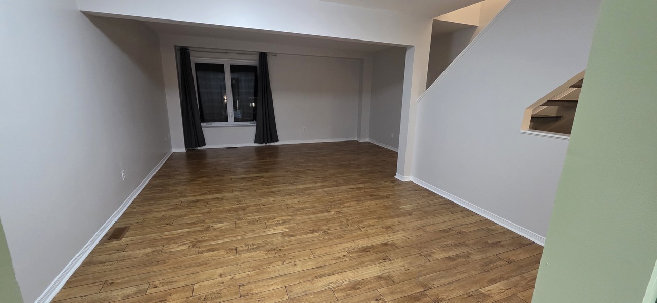 73 Thornbury Crescent - Photo 5 of 12