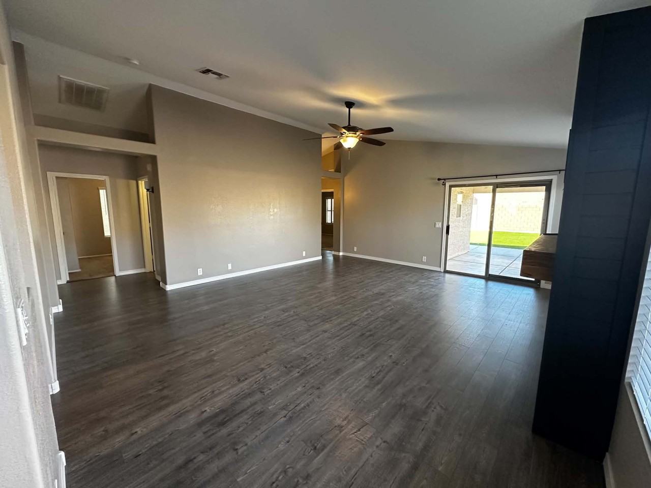 22018 N 32nd Ave - Photo 4 of 22