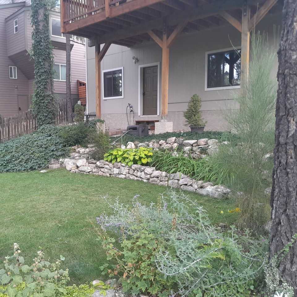 3250 S Hunter Pl