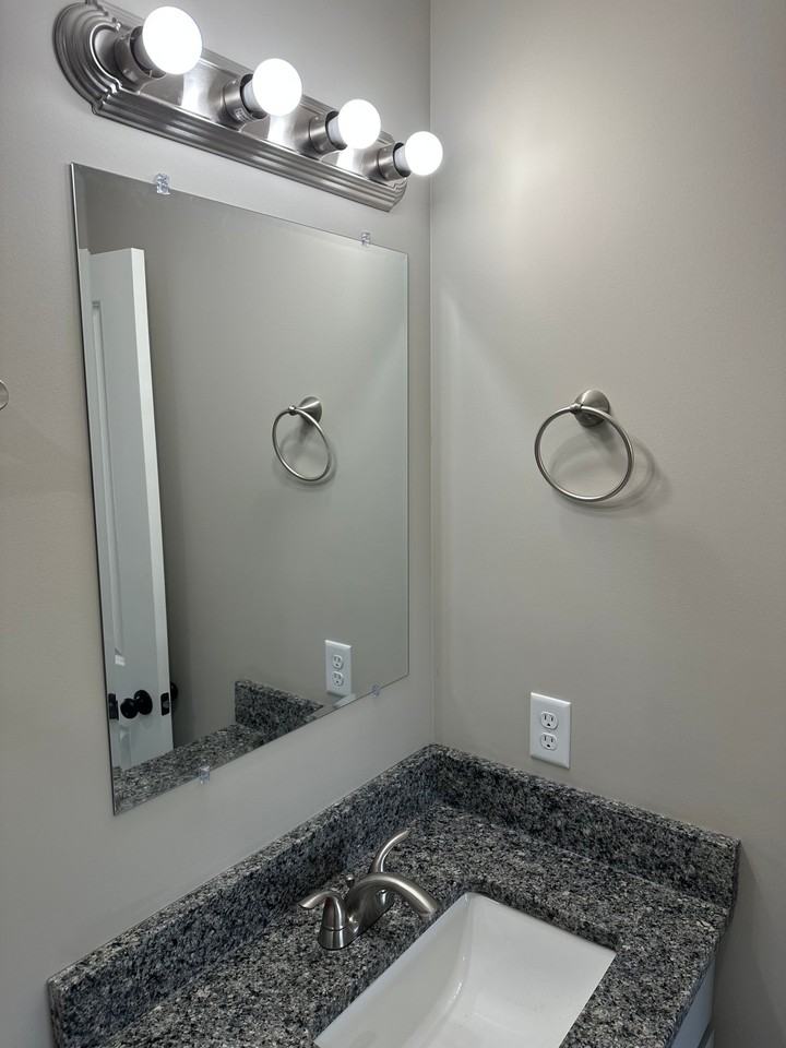 928 S Main St #1 - Photo 3 of 13