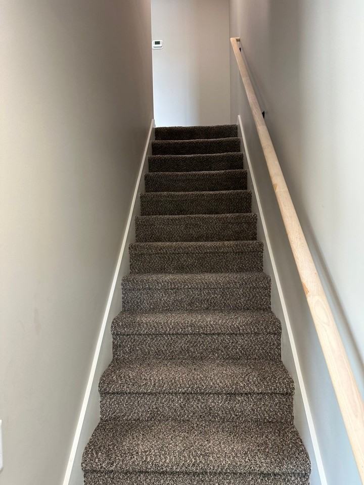 928 S Main St #1 - Photo 6 of 13
