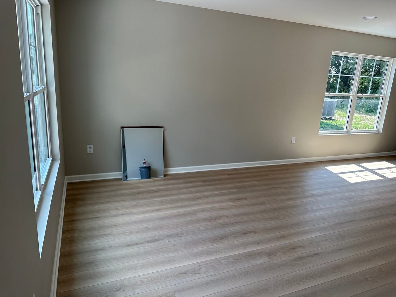 928 S Main St #1 - Photo 7 of 13