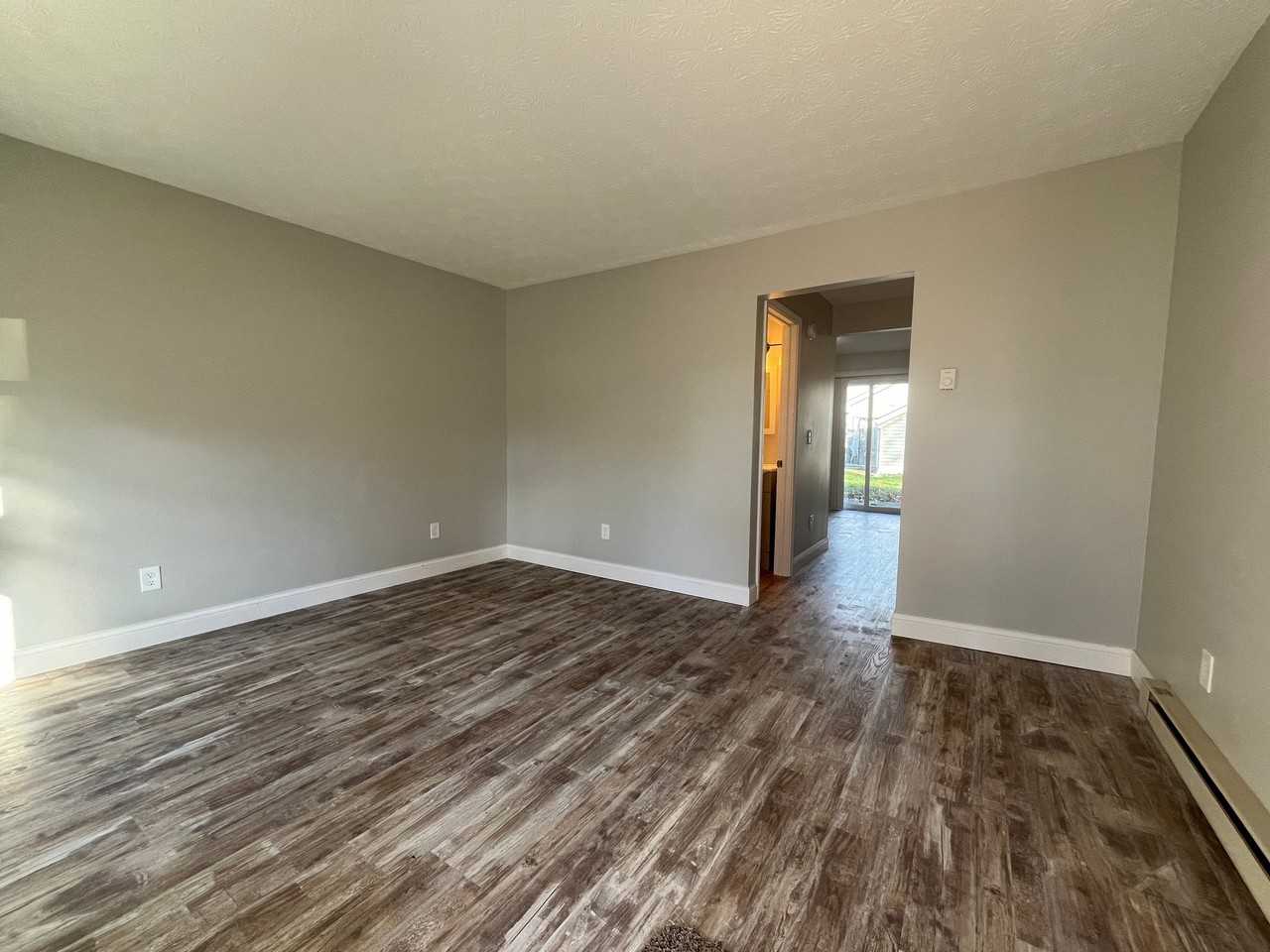 507 Forest Ln - Photo 3 of 15