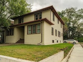 featured image of 520 N 9th St #3