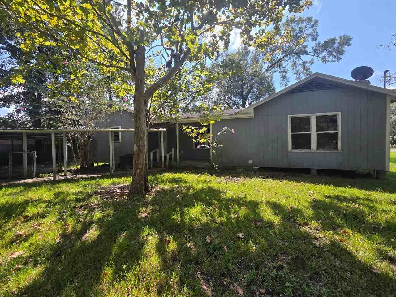 785 E Tram Rd - Photo 2 of 9