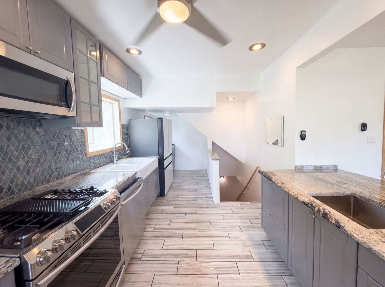 619 N 4th Ave - Photo 5 of 15