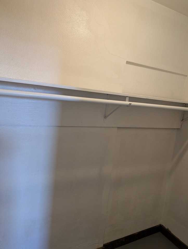 435 S Broadway St #A2 - Photo 7 of 8