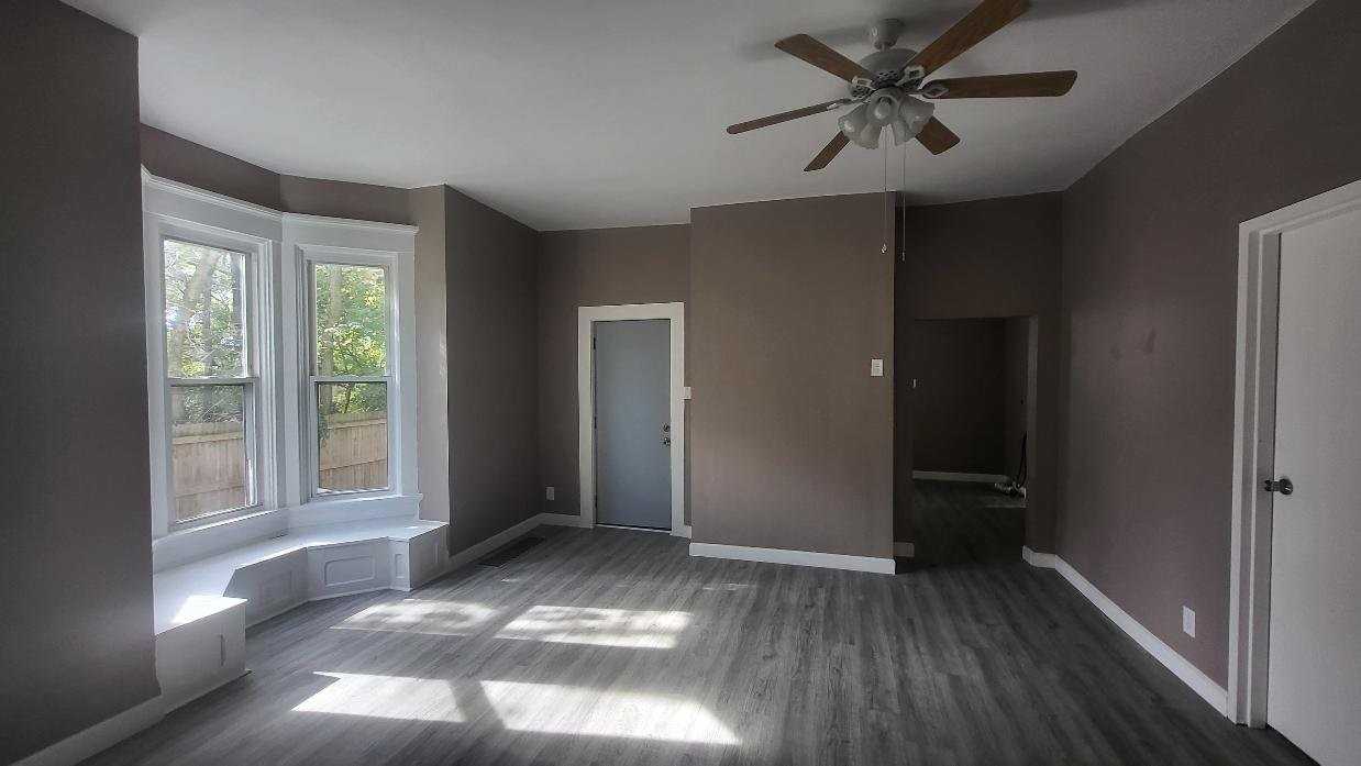 447 S 2nd St - Photo 5 of 13