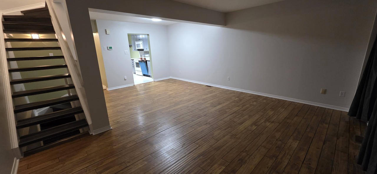 73 Thornbury Crescent - Photo 6 of 12