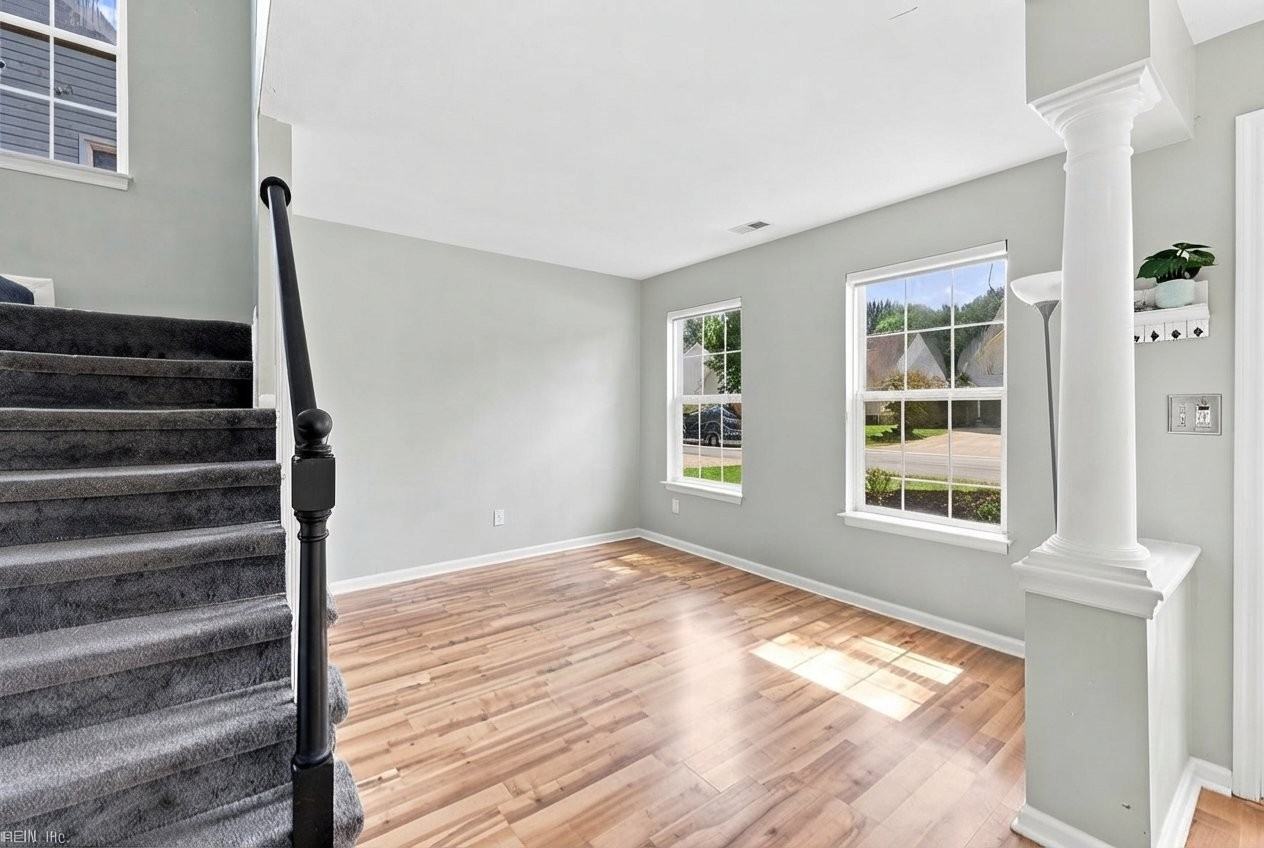 127 Baker Farm Dr - Photo 6 of 20