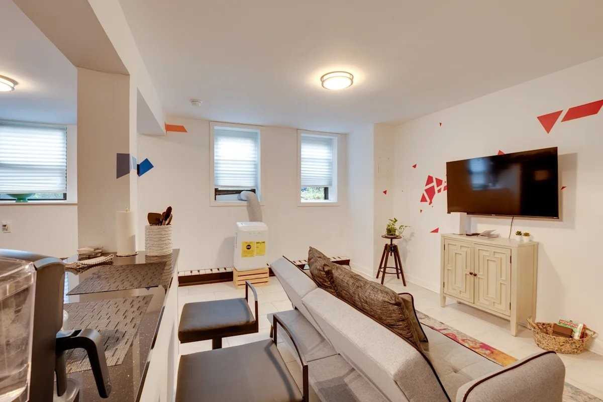 277 Harrison Ave - Photo 2 of 19