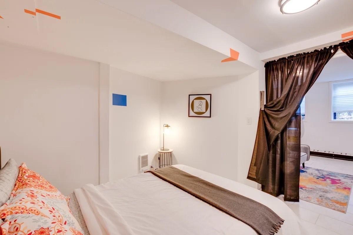 277 Harrison Ave - Photo 7 of 19