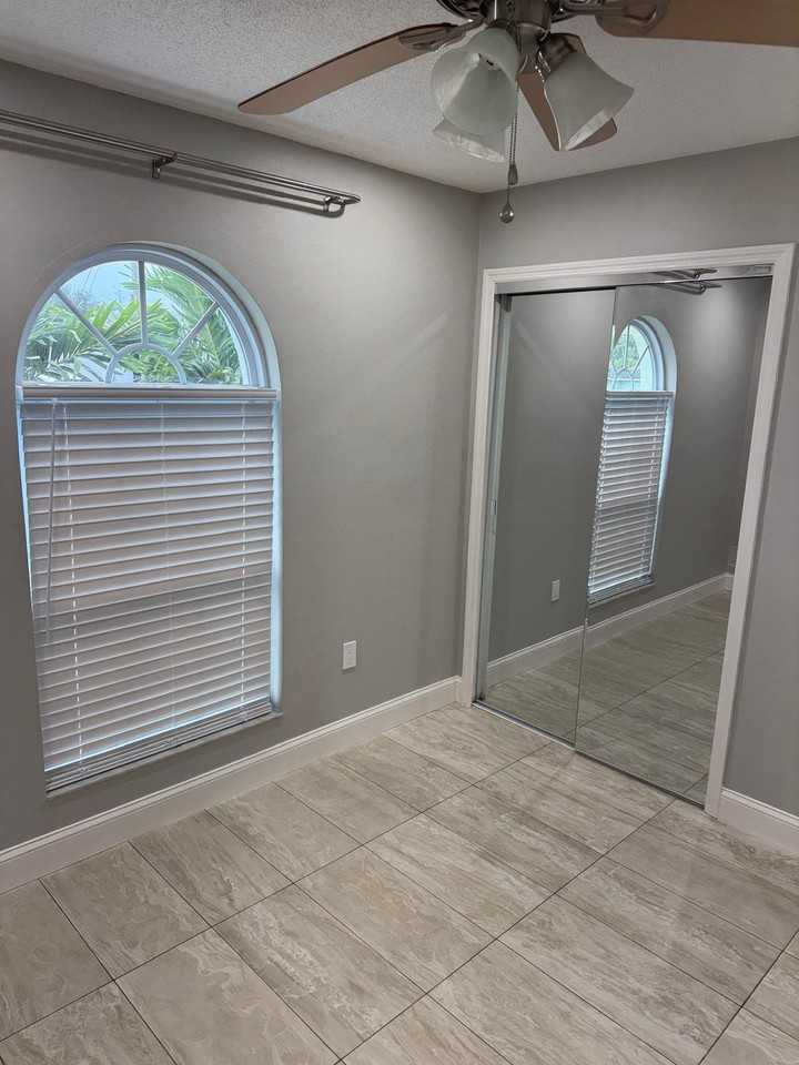 401 Red Hawk Loop - Photo 4 of 20