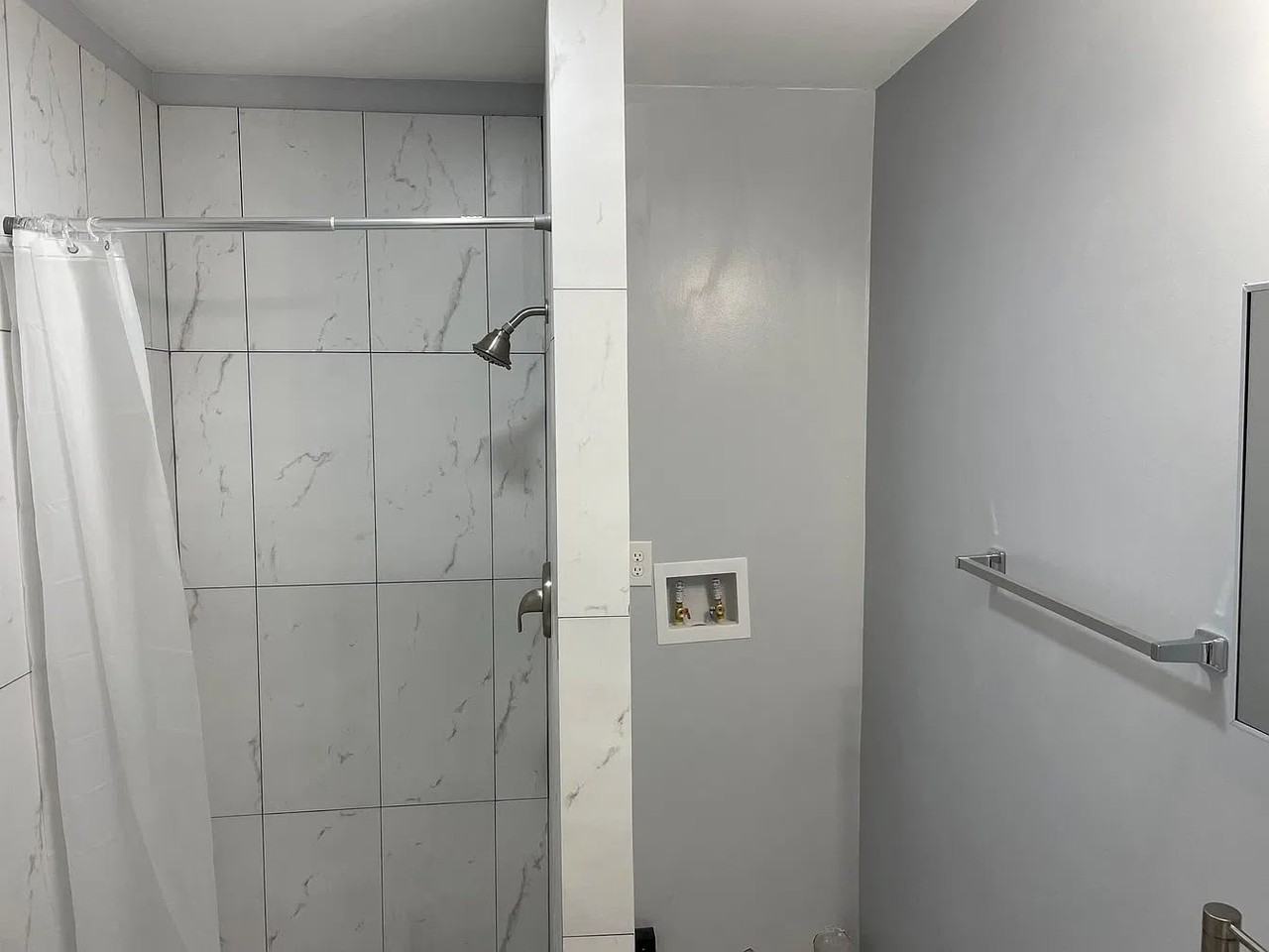 2515 Doby St - Photo 7 of 19