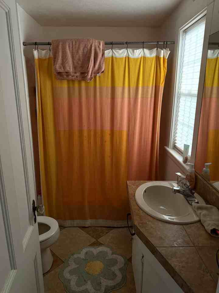 22 Manning St #1 - Photo 3 of 6