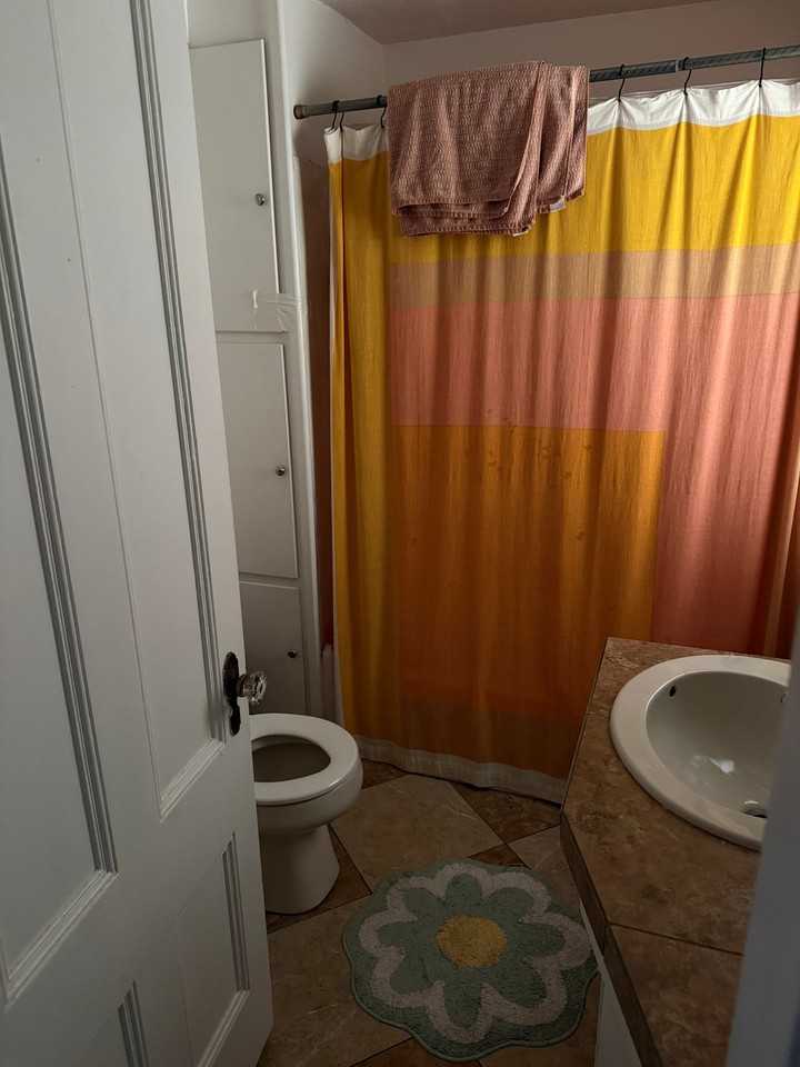 22 Manning St #1 - Photo 5 of 6