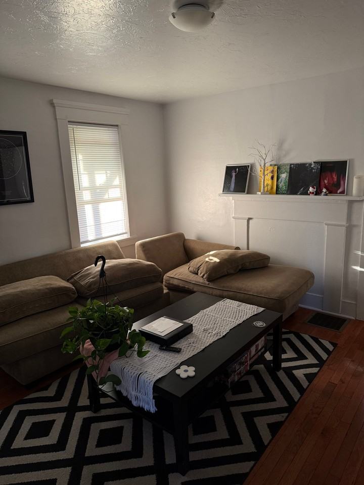 22 Manning St #1 - Photo 6 of 6