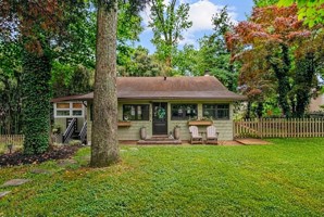 featured image of 1740 Quantico Rd