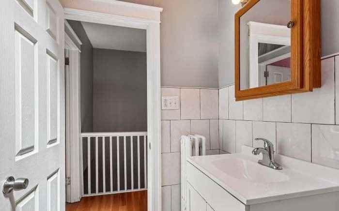 7046 Clover Ln - Photo 7 of 20