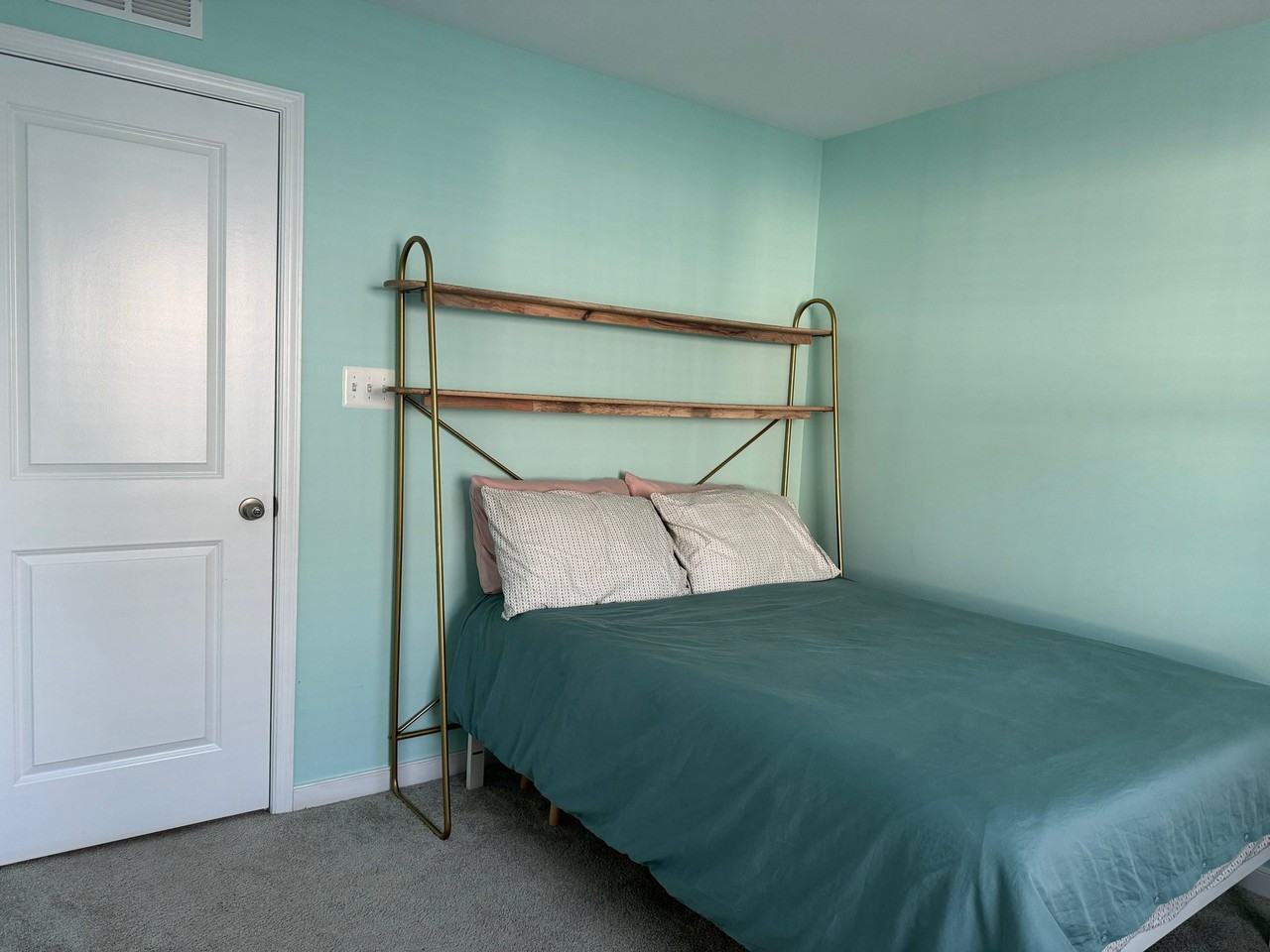 663A E Church St - Photo 7 of 10
