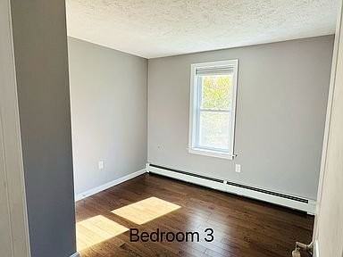 105 Whittier Dr - Photo 6 of 12