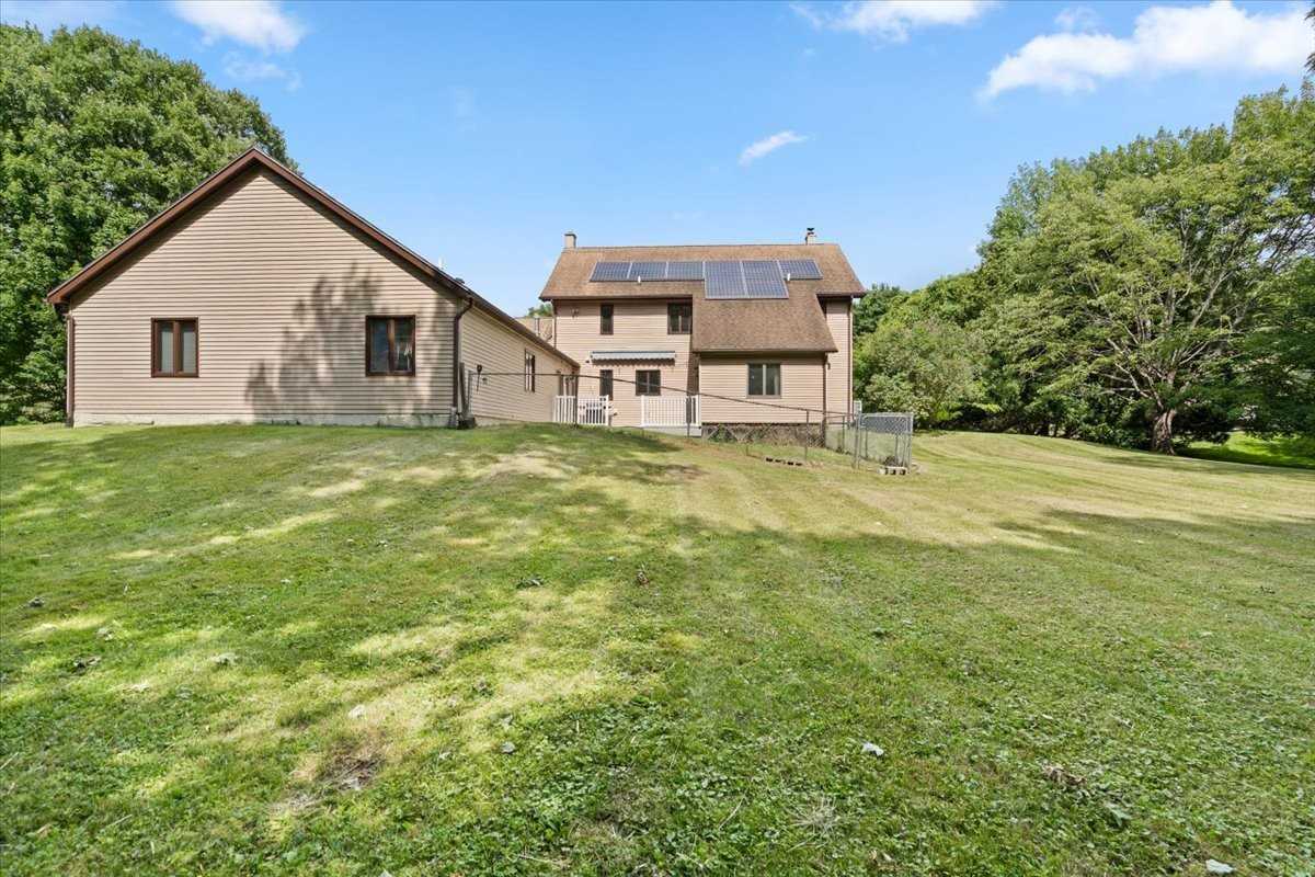 230 Pine Meadow Dr - Photo 2 of 19