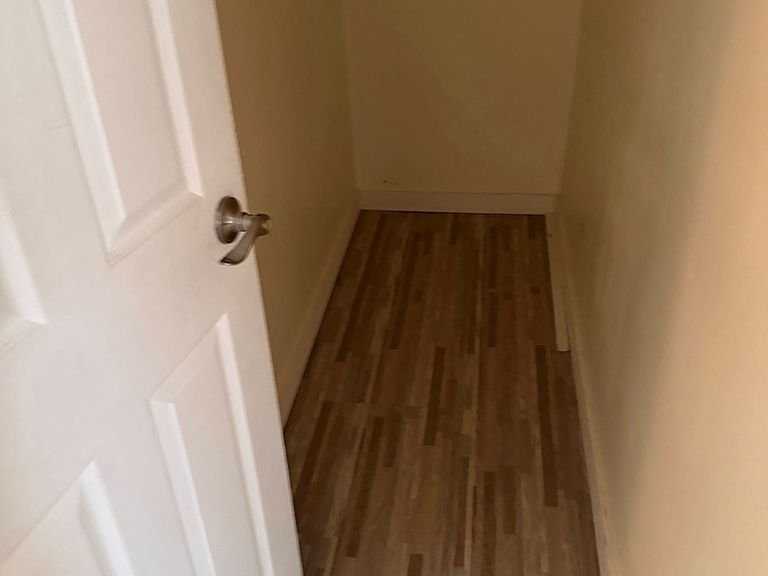 2119 Dewey Ave - Photo 7 of 9