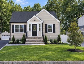 315 Roosevelt Ln - Photo 1 of 1