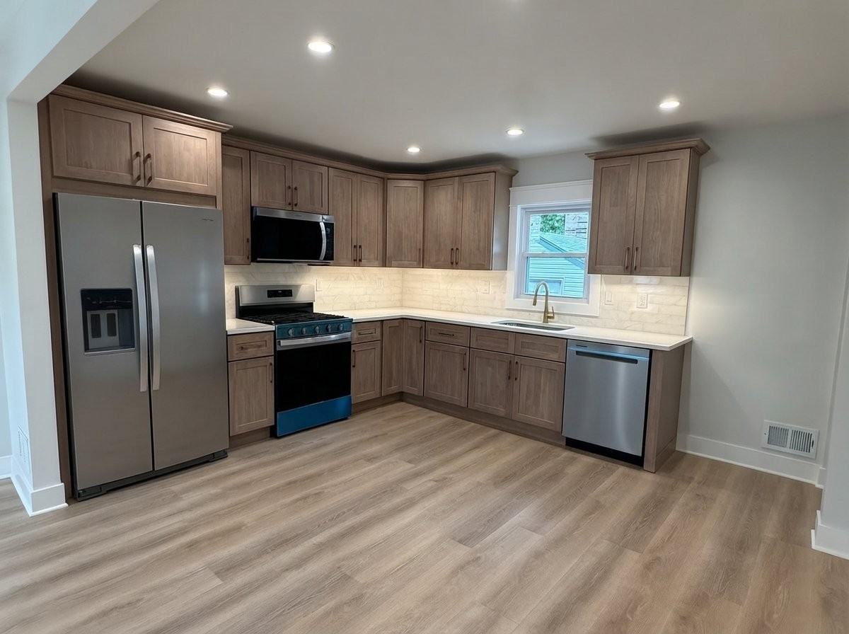 315 Roosevelt Ln - Photo 5 of 14