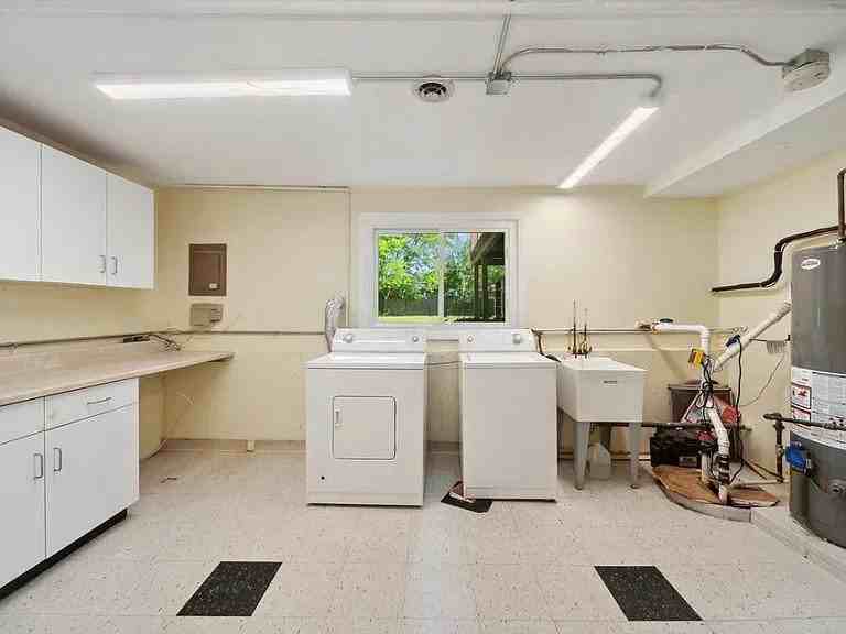 3430 Sorrel Dr - Photo 5 of 6