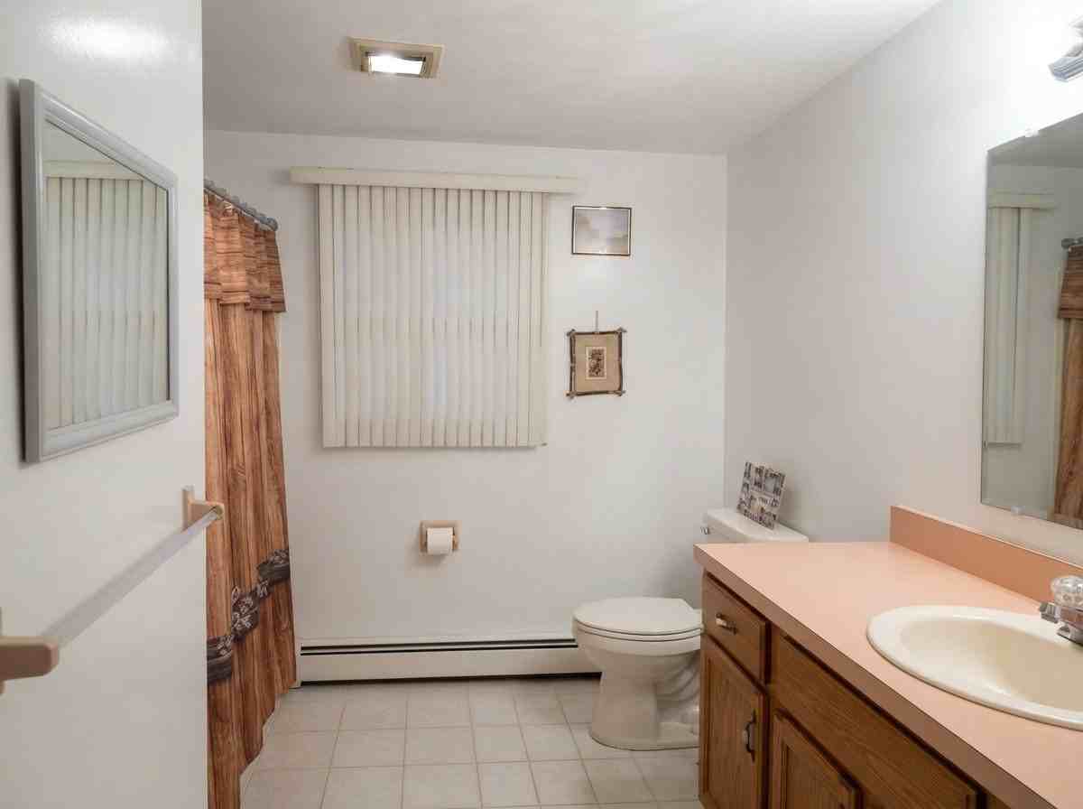 46 Woodlawn Dr - Photo 3 of 9