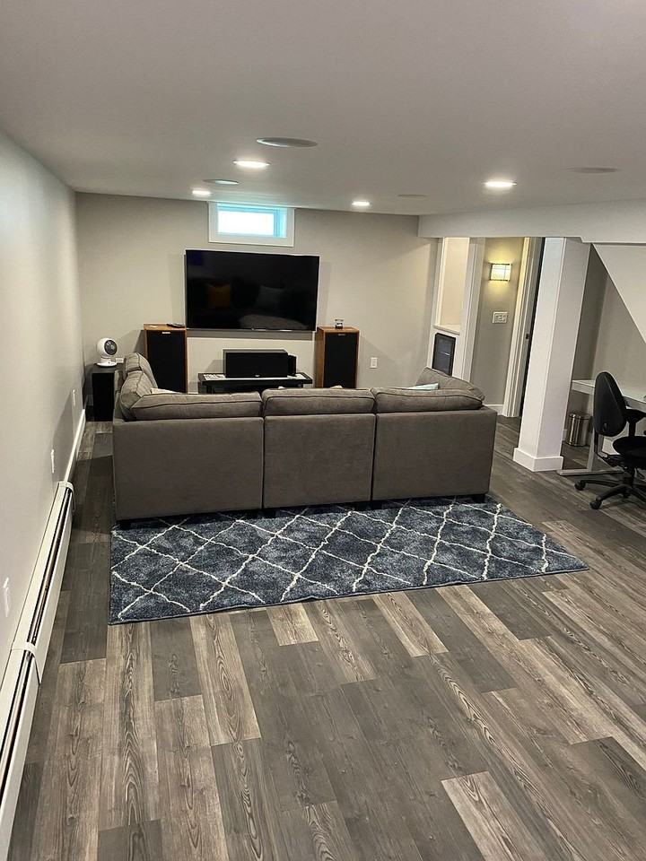 26 Governor Ave - Photo 5 of 11