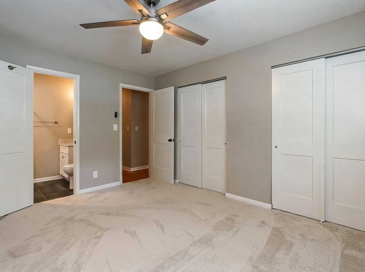 1780 Riverhill Rd - Photo 5 of 10