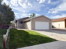 812 Burr Dr - Photo 1 of 1