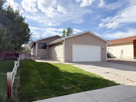 featured image of 812 Burr Dr