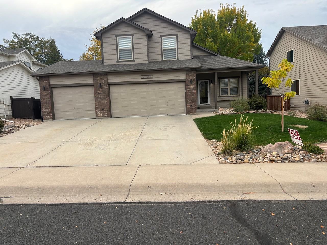 2131 73rd Ave - Photo 4 of 50