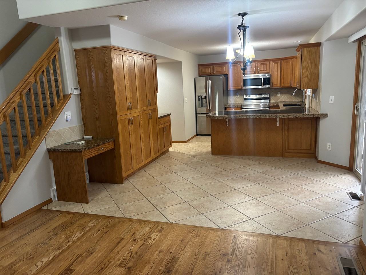 2131 73rd Ave - Photo 7 of 50