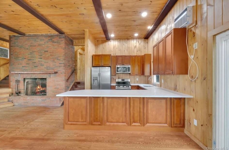 53 W Corbett Rd - Photo 2 of 6