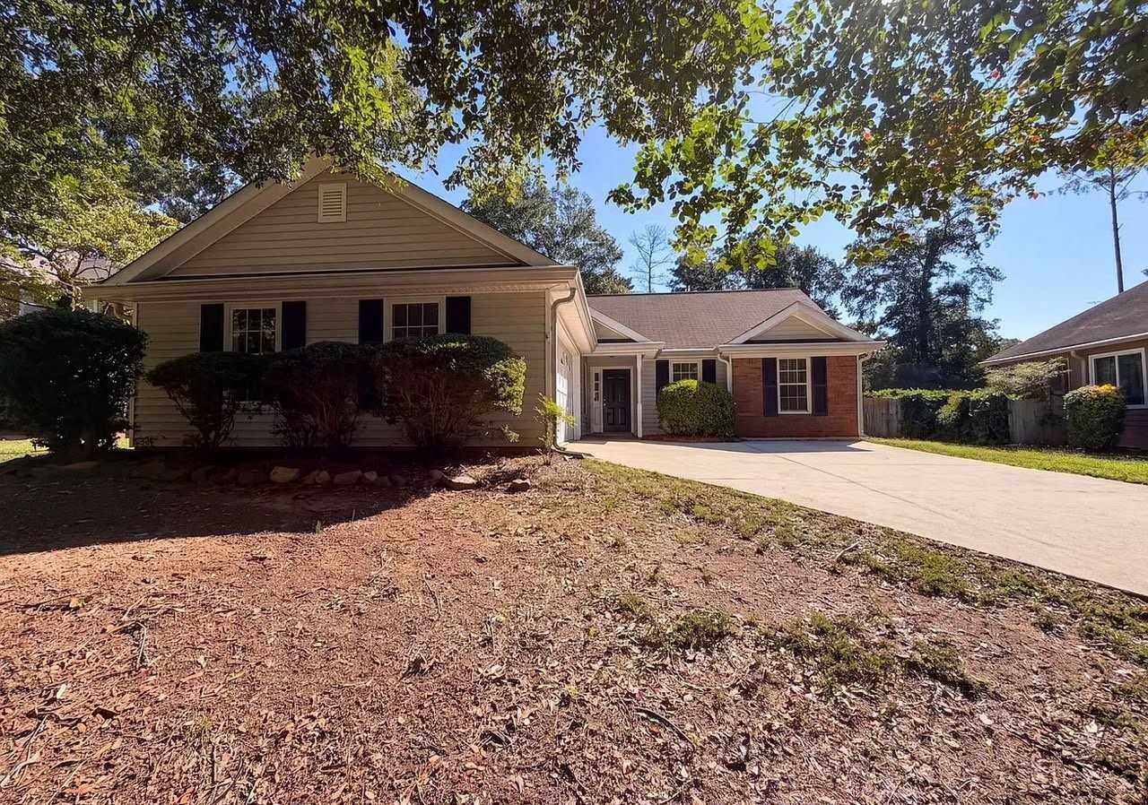 101 Nanci Ct - Photo 2 of 11