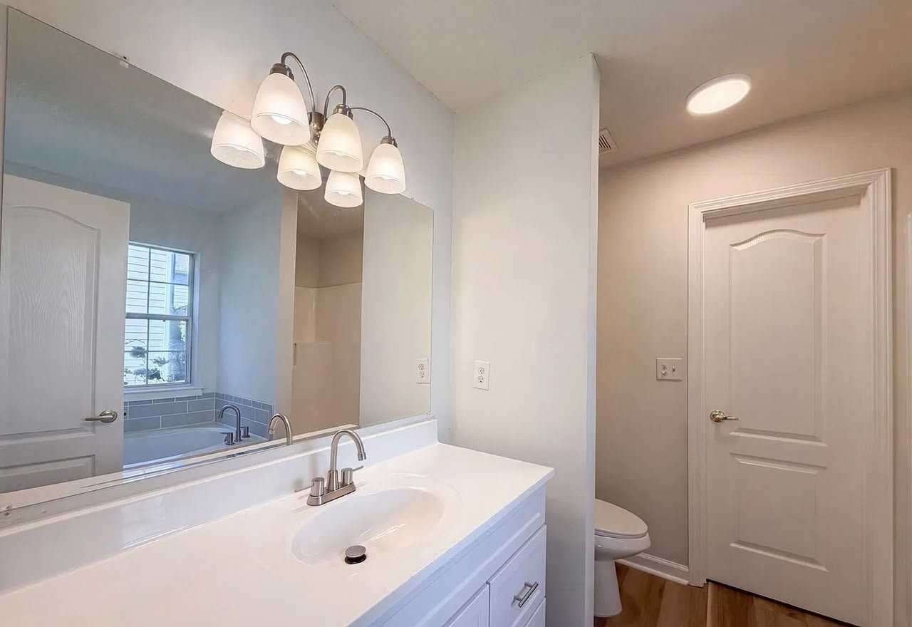 101 Nanci Ct - Photo 6 of 11