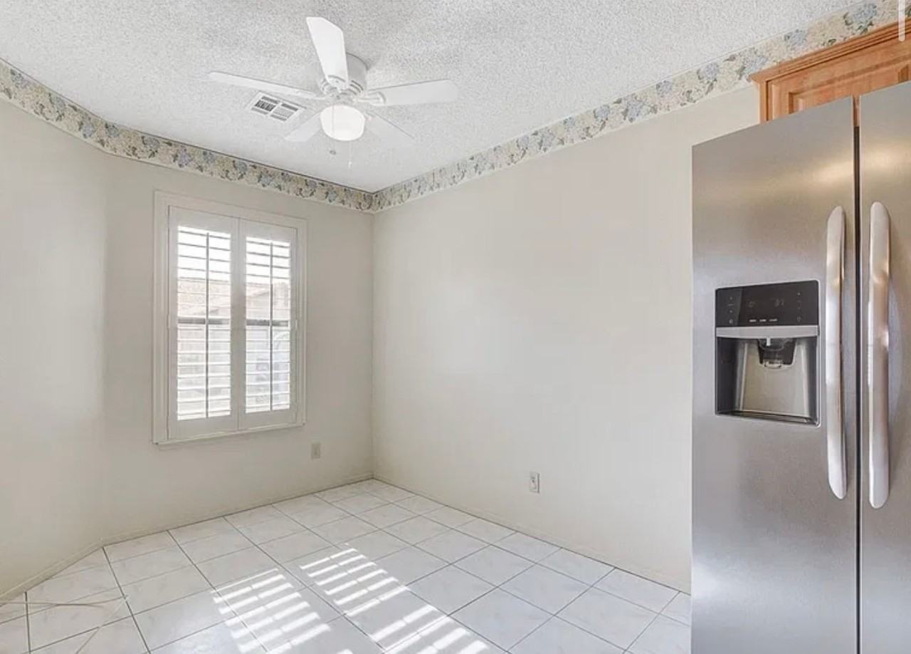 224 Caracas Dr - Photo 3 of 14