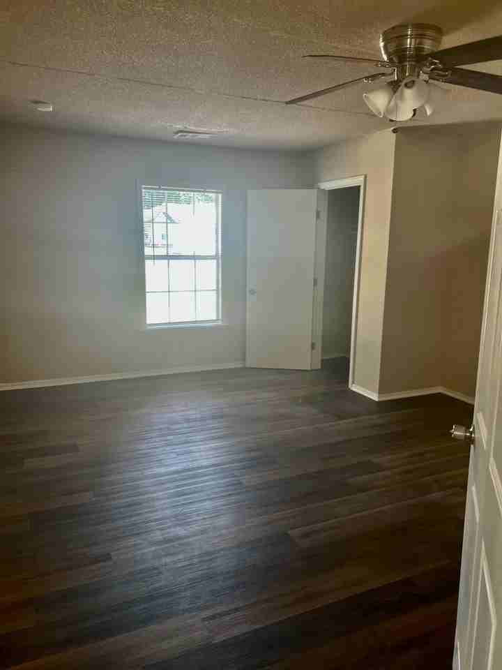 1809 Cherrybark Bnd - Photo 4 of 11