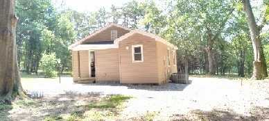 240 Waters Rd - Photo 2 of 11