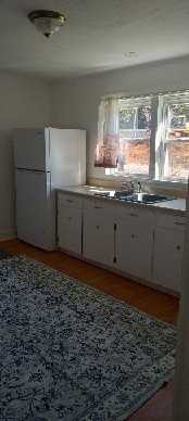 240 Waters Rd - Photo 6 of 11