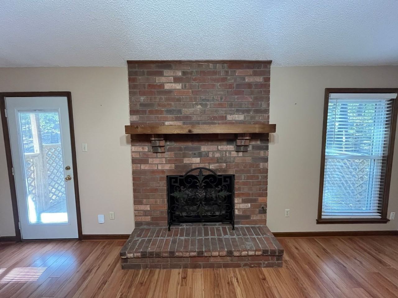 11 Red Oak Pl - Photo 3 of 29