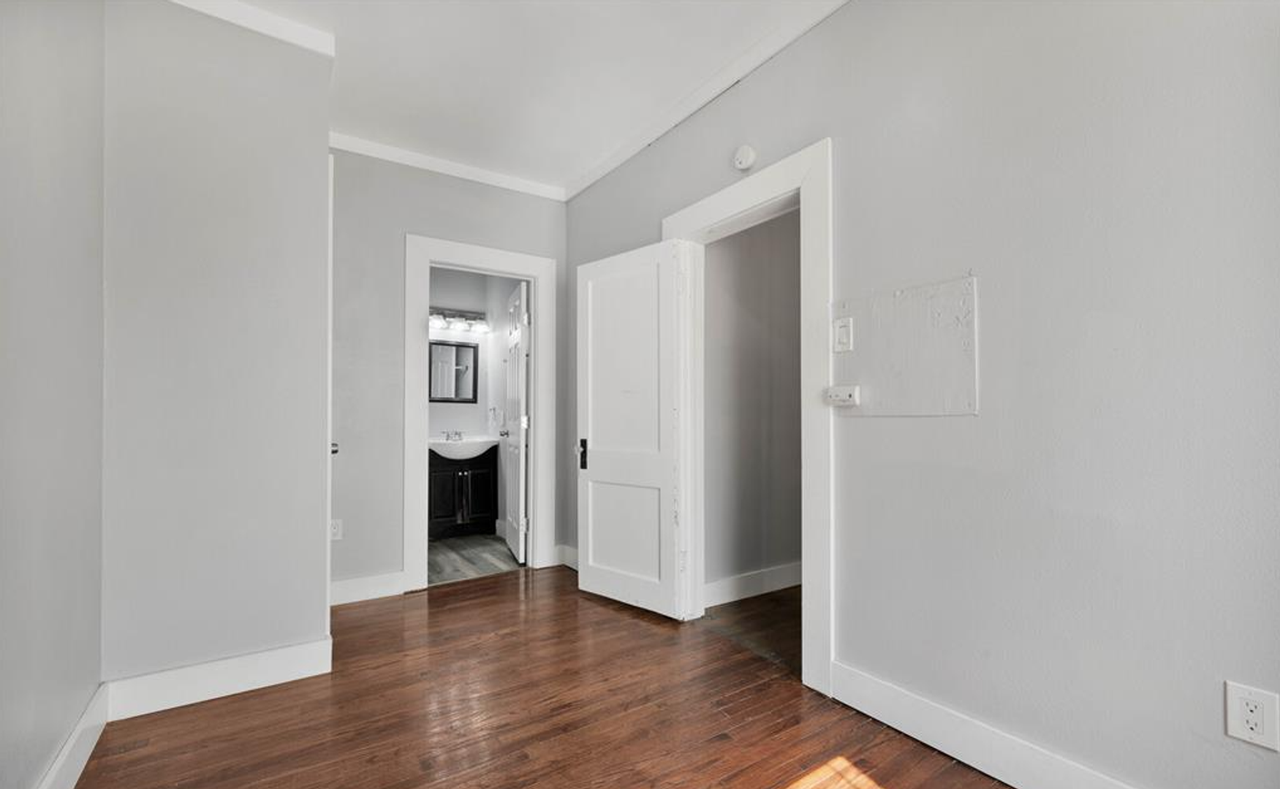 121 Howard St Apt 5c #5C - Photo 4 of 6