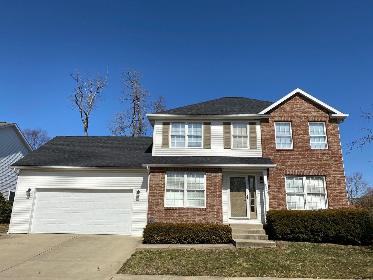 2809 E Daniel St