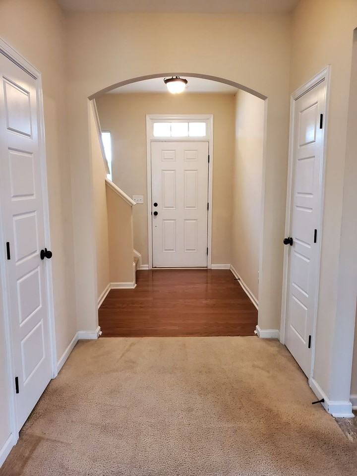 66 Red Coat Dr - Photo 3 of 16