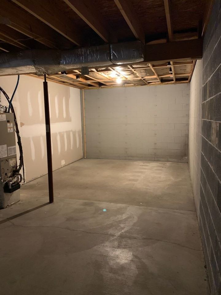 2311 Quartz Ct - Photo 7 of 9